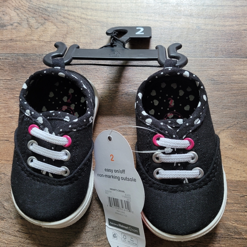 NWT Black Toddler Shoes Size 2